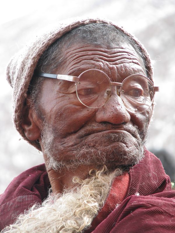 (一等奖)慈祥阿爸-果洛无管处